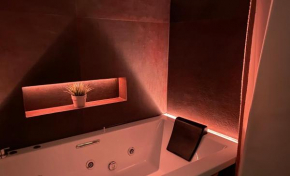 Отель AQUAROOMS Luxury Suites  Палермо